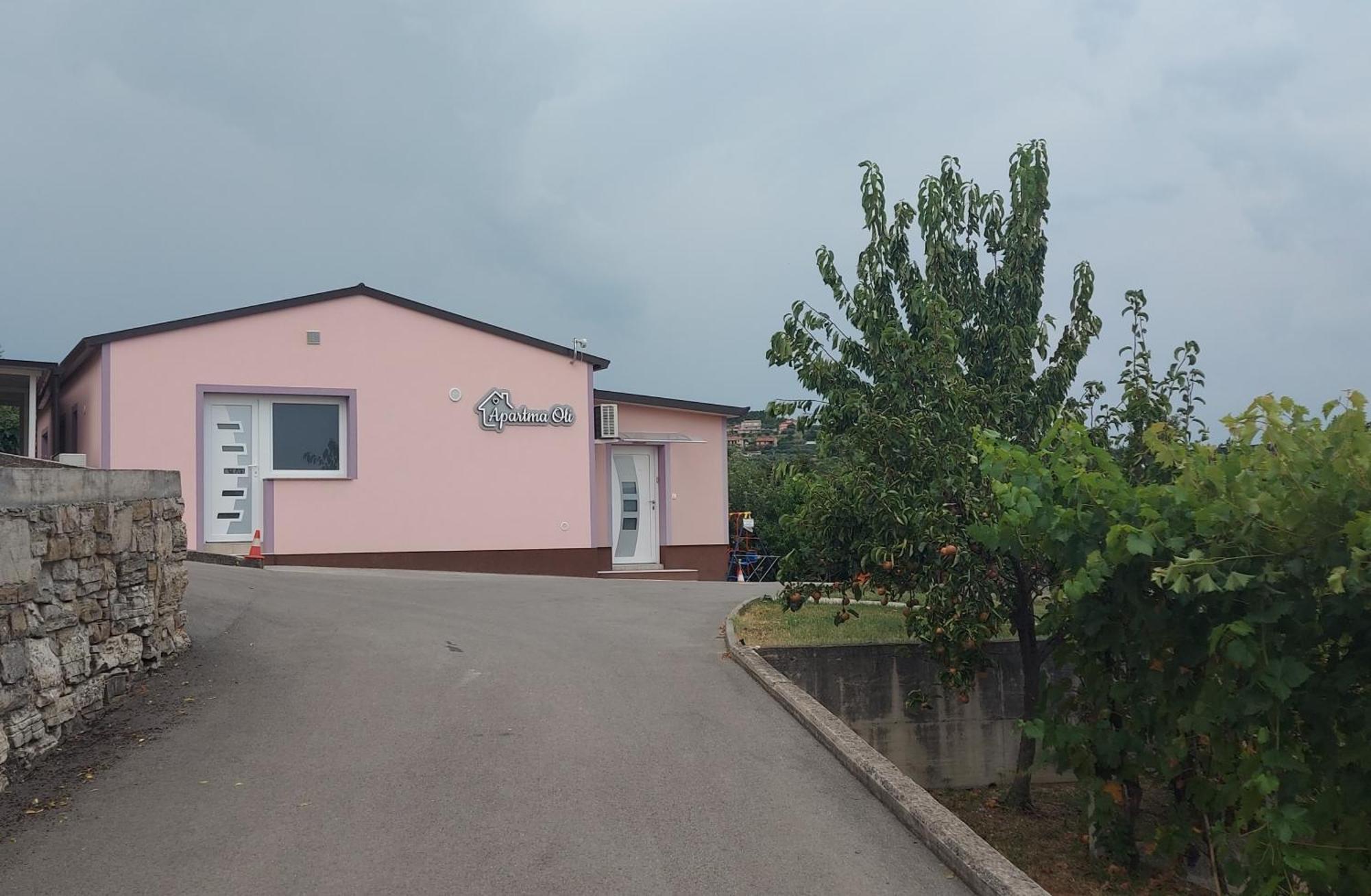Apartma Oli كوبر المظهر الخارجي الصورة